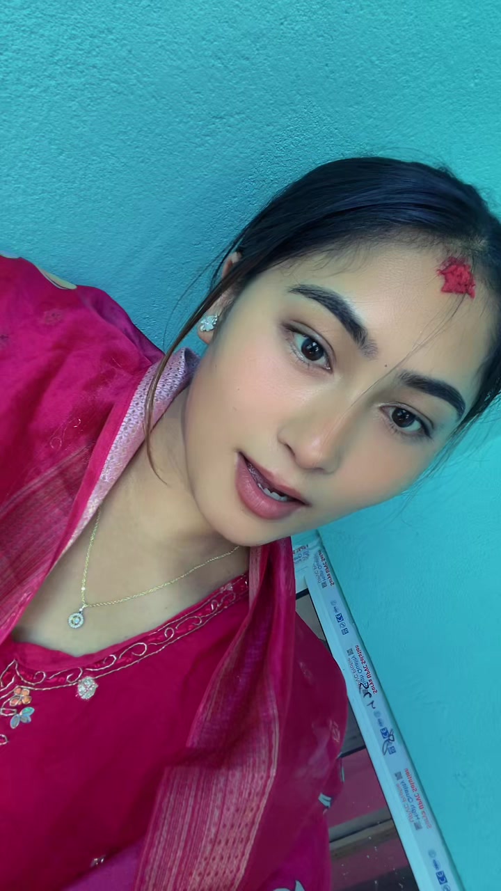 @Manisha_🦋