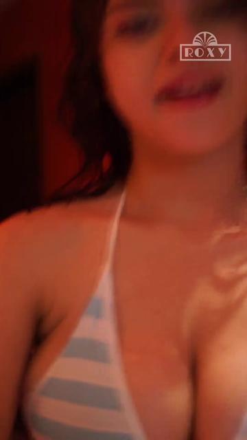 @LilaxyRoxy