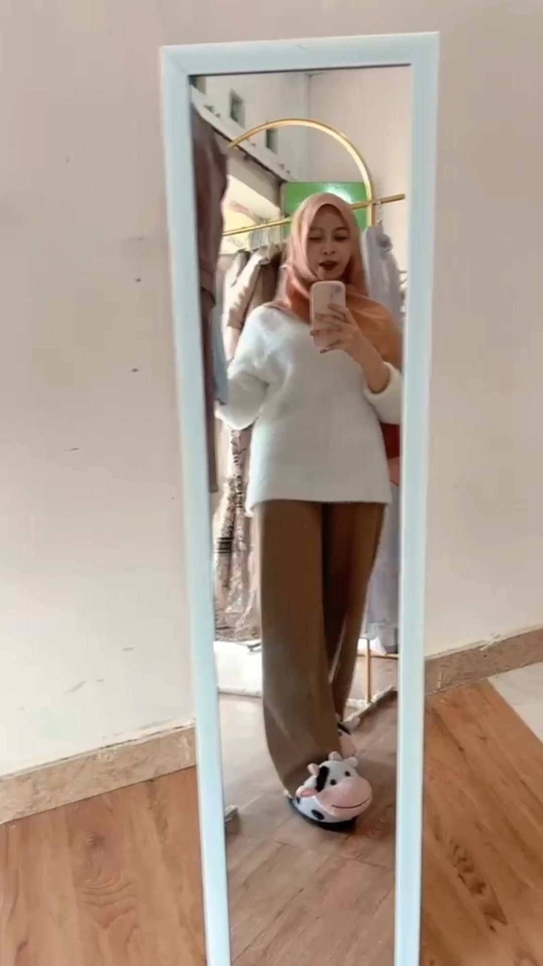@Nuy .K.