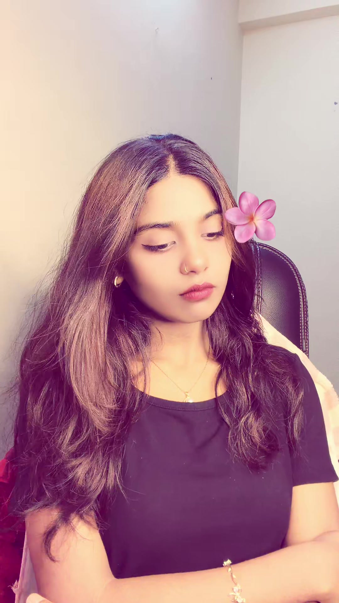 @Nishuu👩