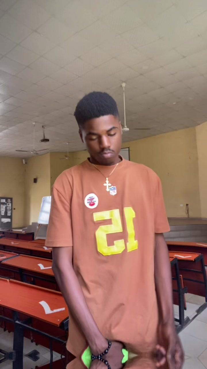 @Ꞓ&Oslash;Đ&Xi;Đ
