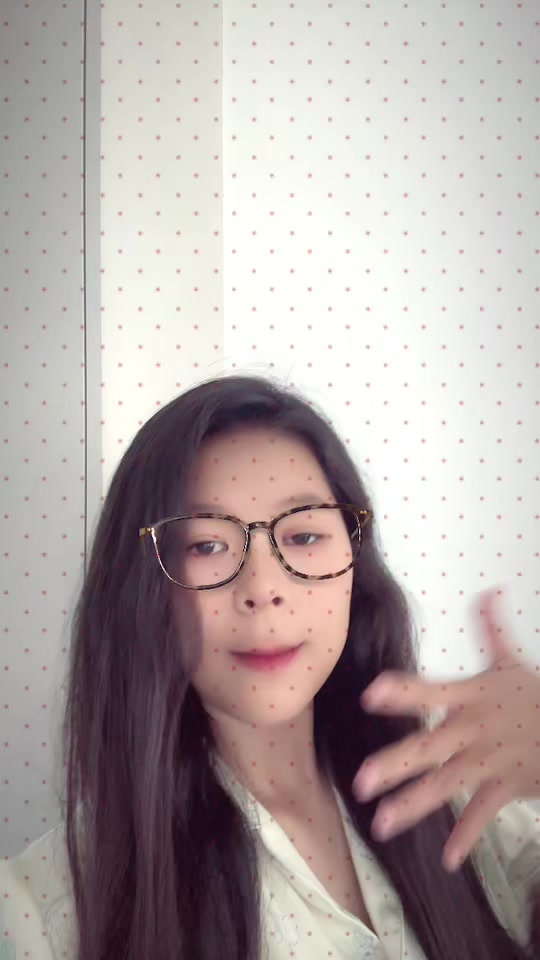 @Nia🇨🇳🇲🇨