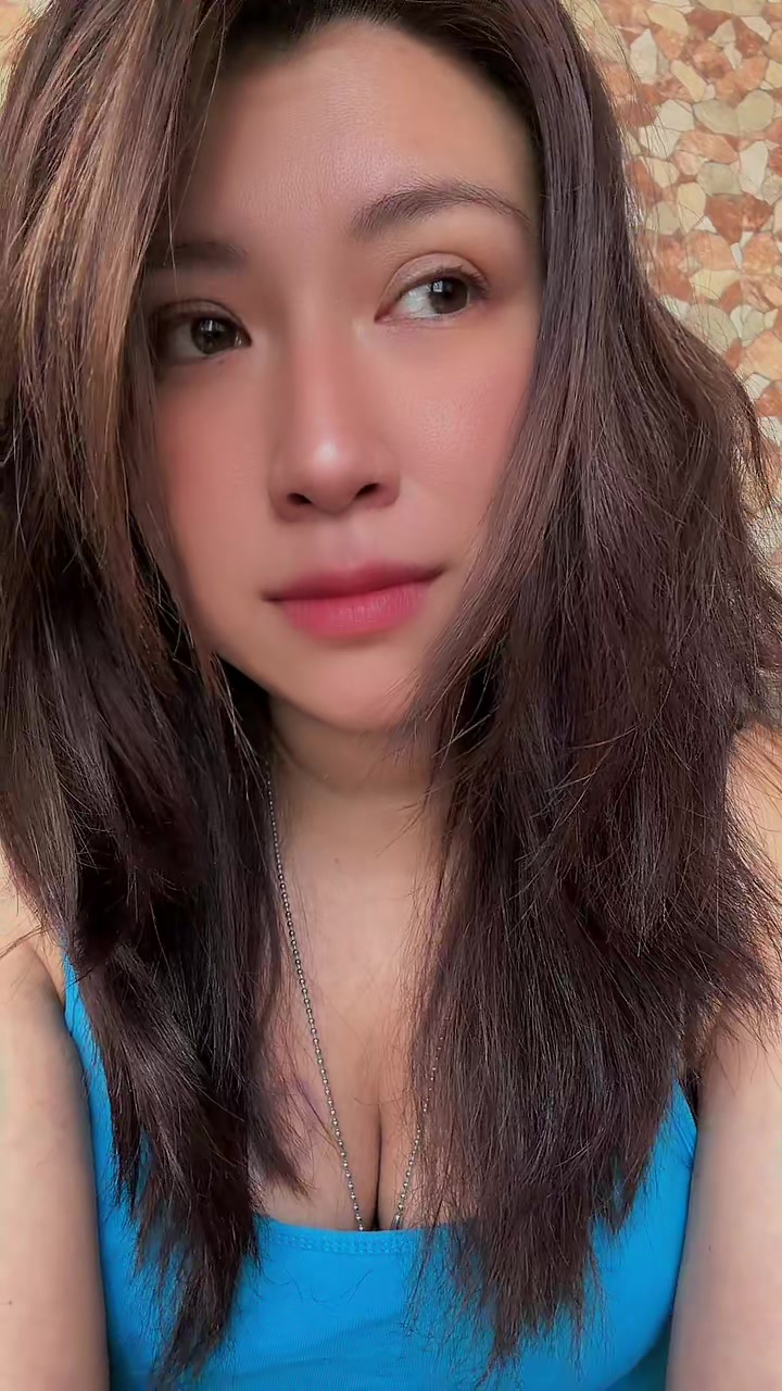 @Elena Cova