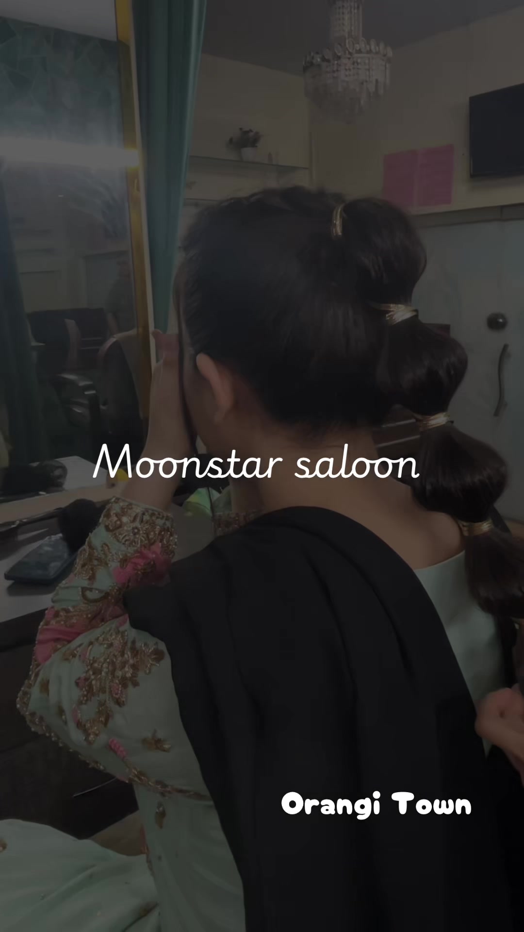 @Moon .Star Saloon