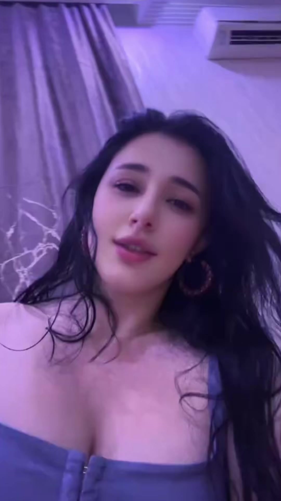 @julia_baku05