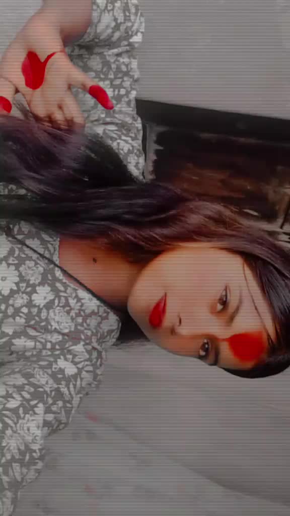 @ÜñLûçkY__Gúrll^🖤🥹