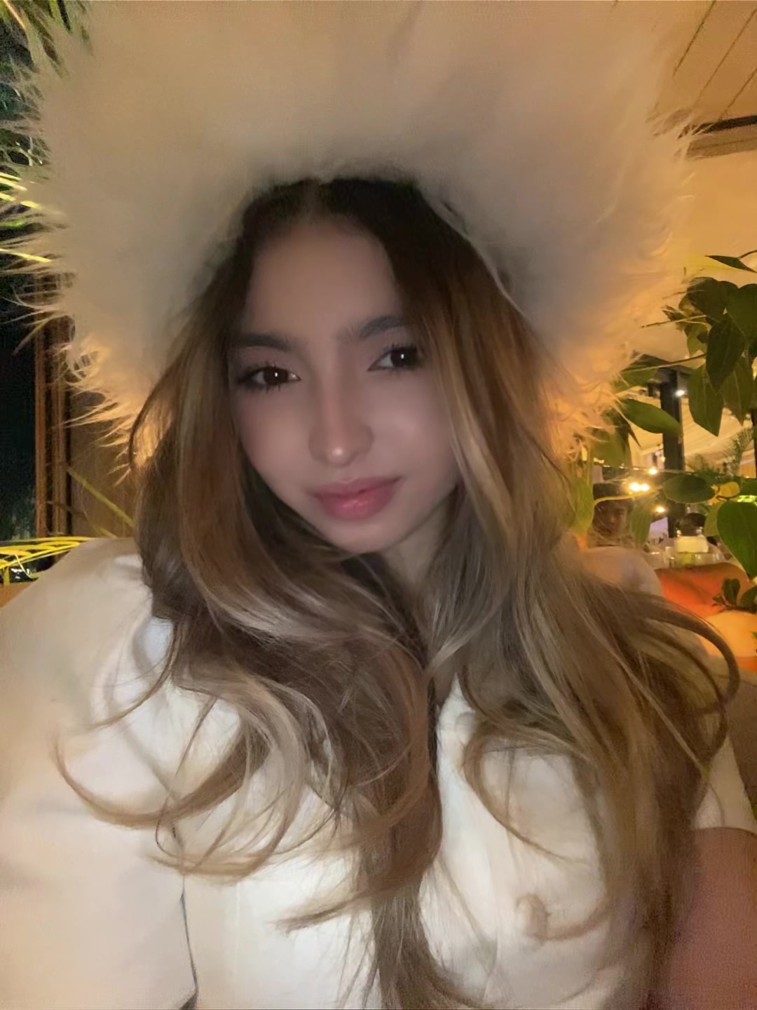 @๐ซ๐๐๐๐๐โฆ