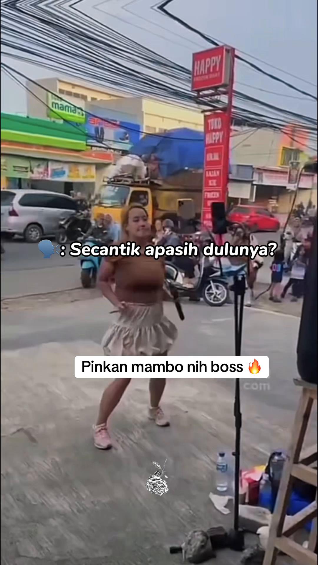 @Randomlah pokoknya
