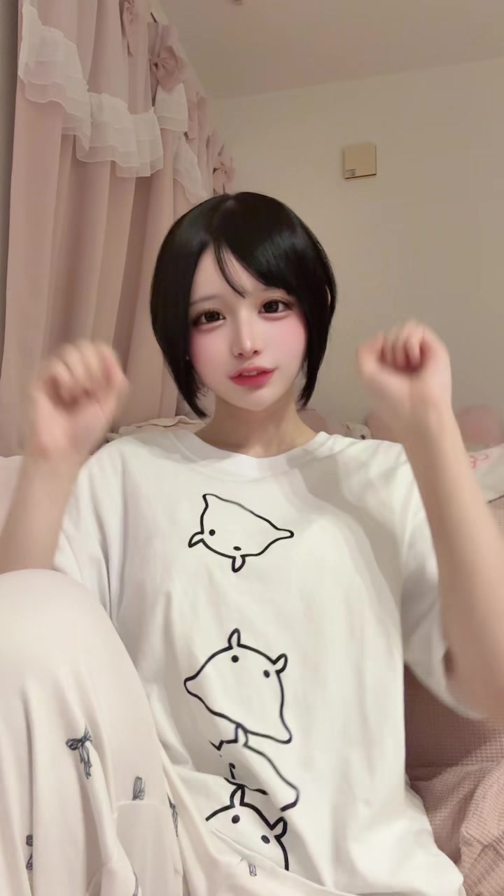 @栗和ねね