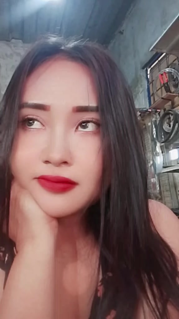 @putriastriani