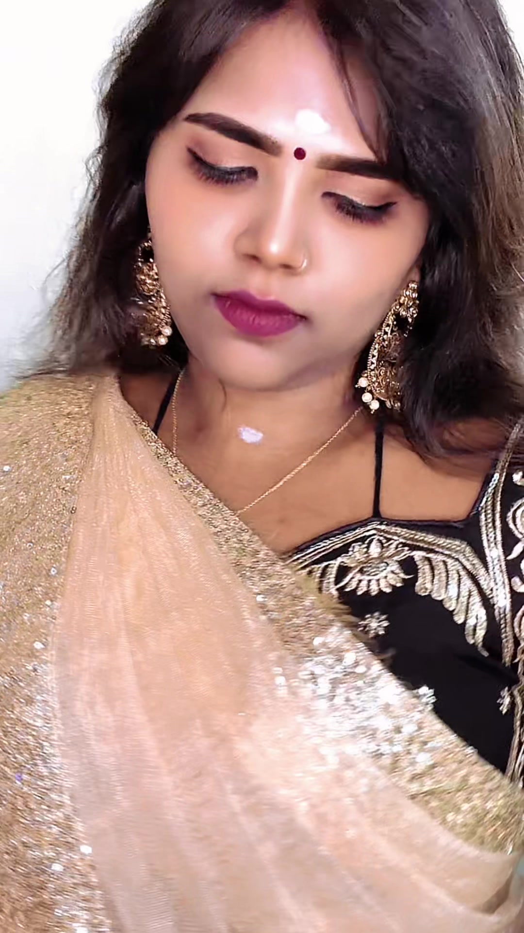 @𝕽𝖊𝖓𝖚 𝖇𝖑𝖆𝖈𝖐 𝖑𝖔𝖛𝖊🖤
