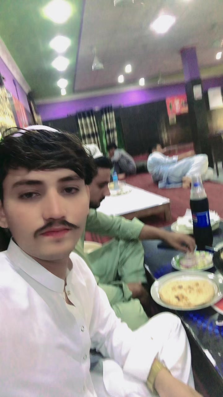 @AL😟ONE😞 BOY☠️👈