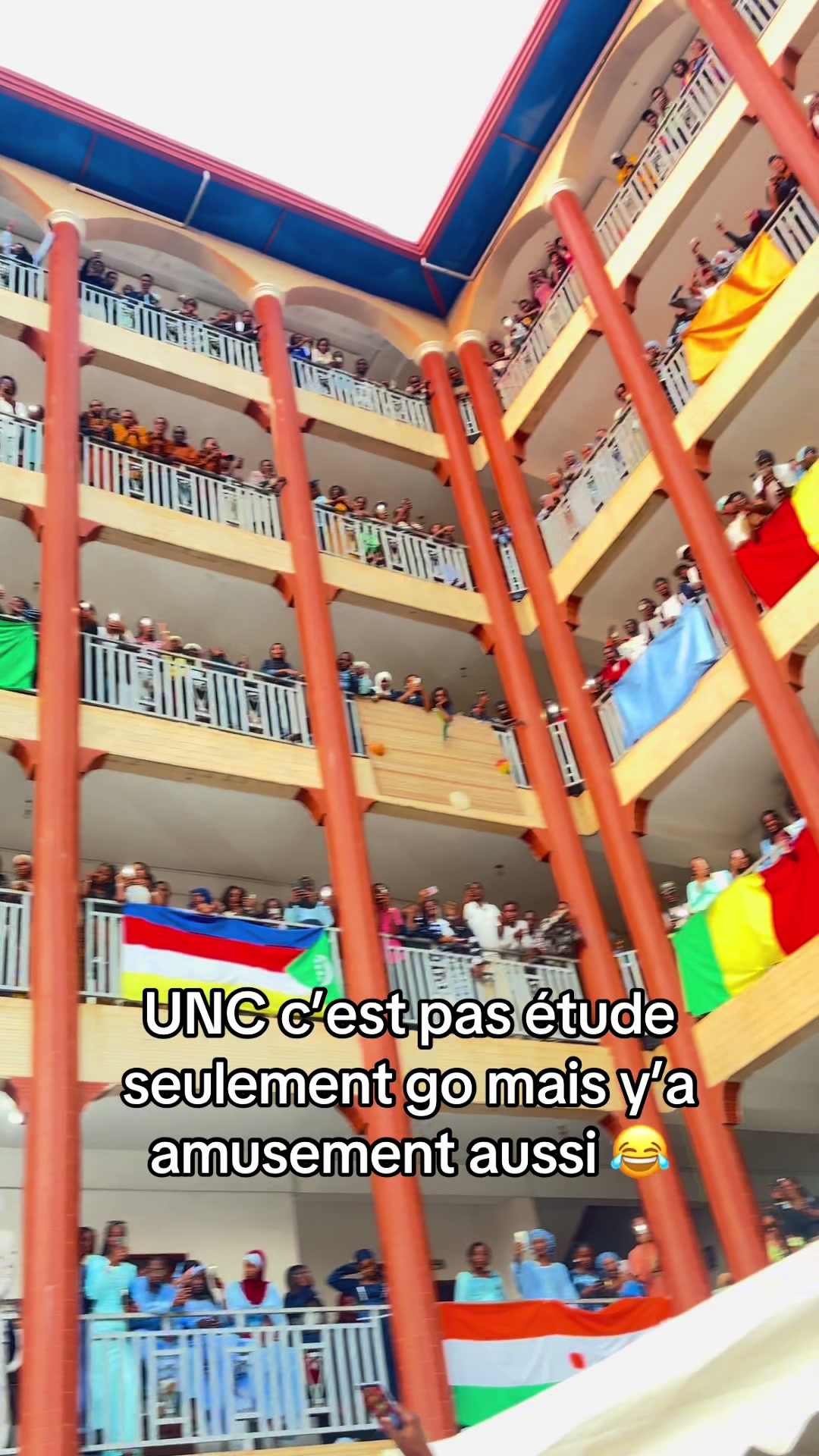 @OMAR COM