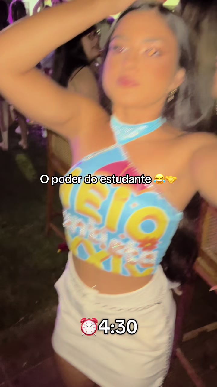 @Wal&eacute;ria Carrijo