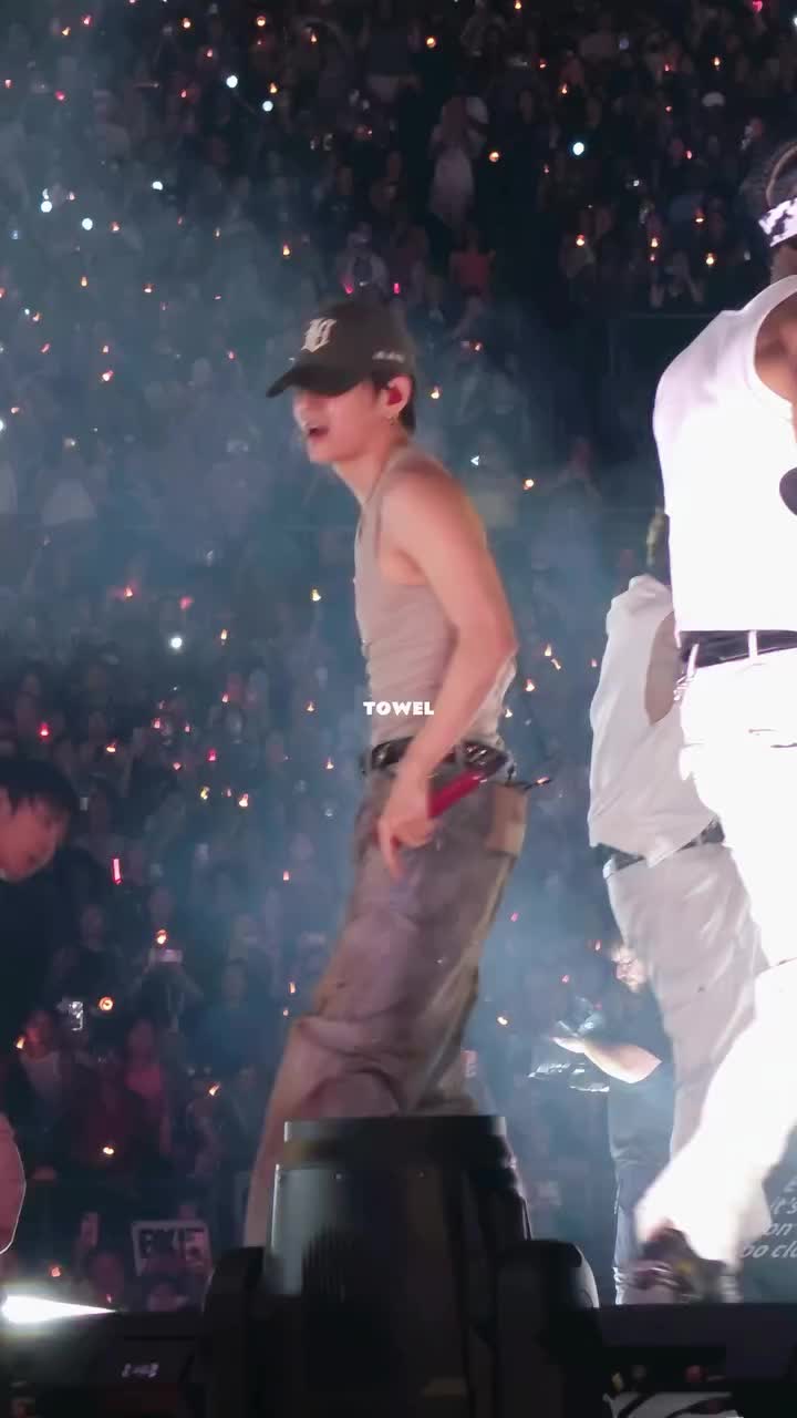 @_taehyungiee.v_
