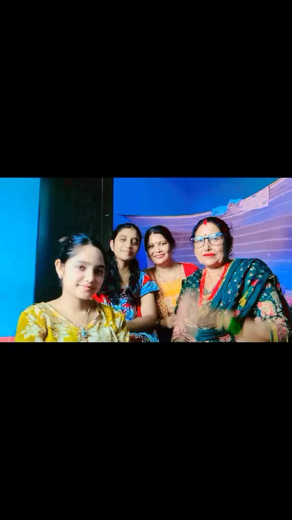 @gita khatri