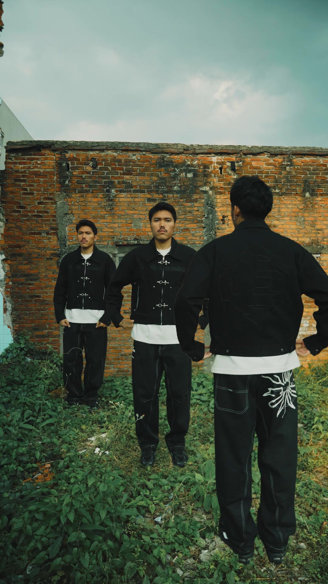 @Epidemic Streetwear
