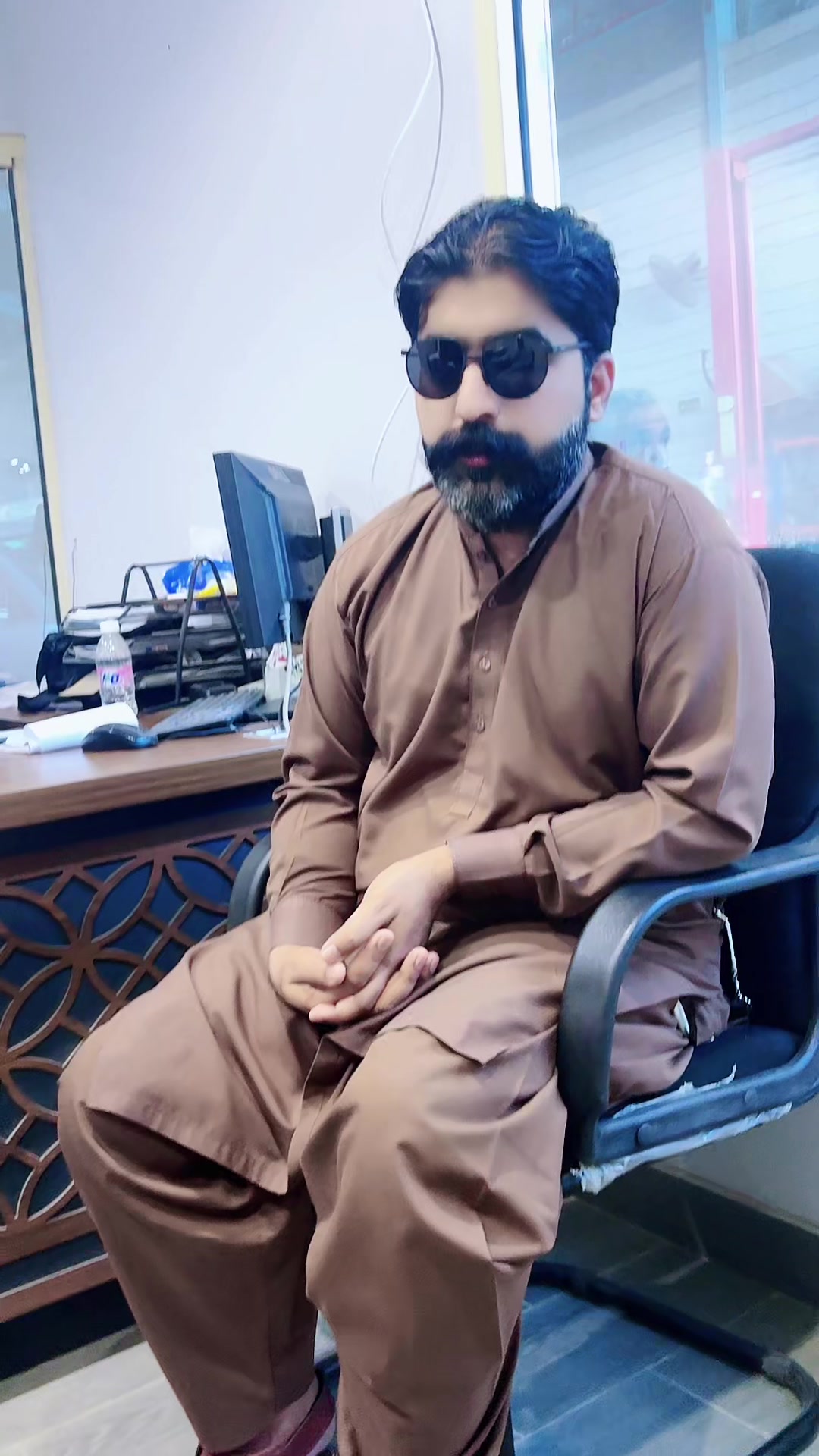 @Fayyaz Ahmad 804