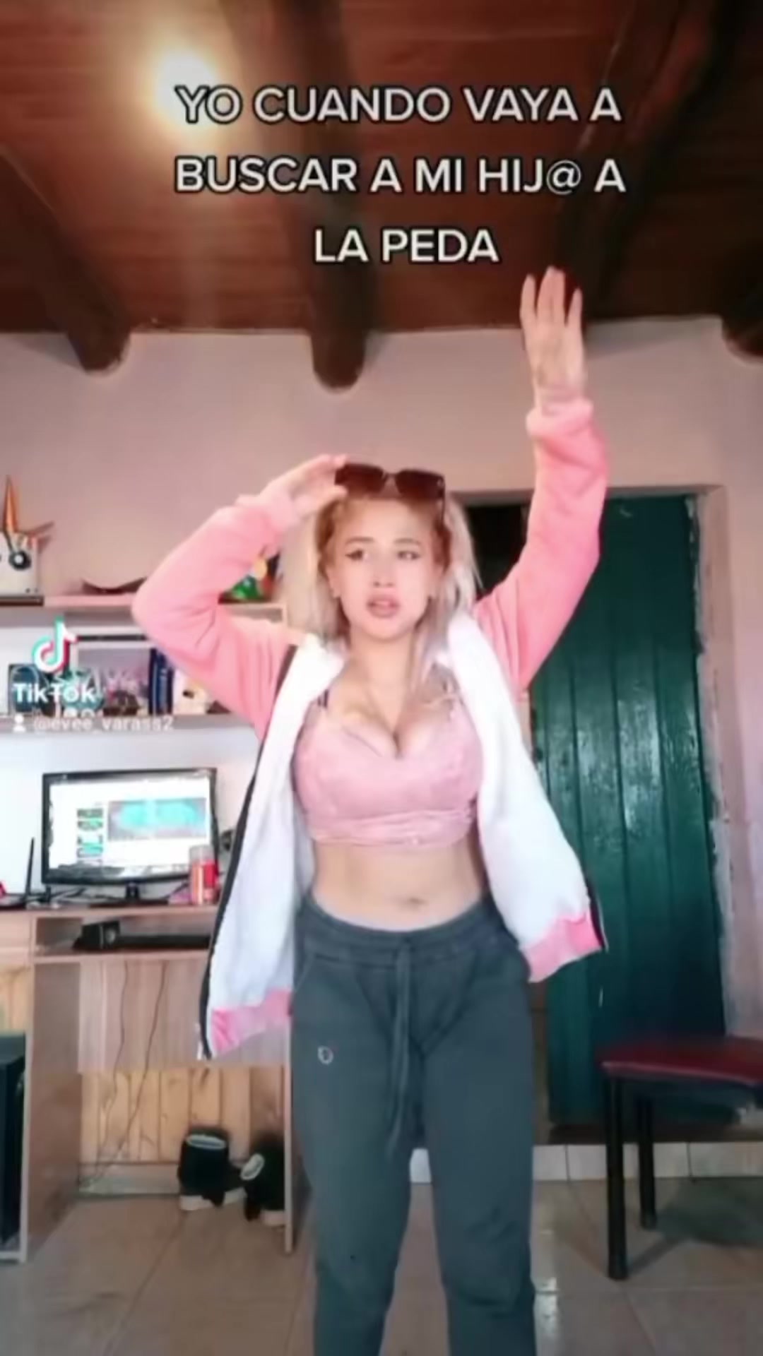 @Evee🦝