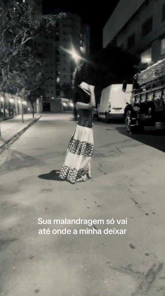 @...