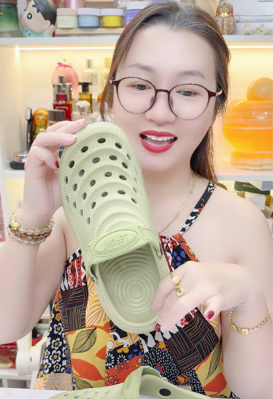 @Ổ Của Lộc1376