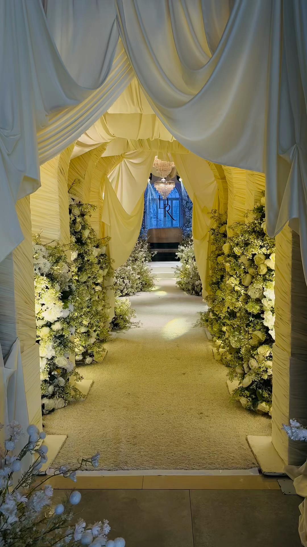 @Ali Cruz Events