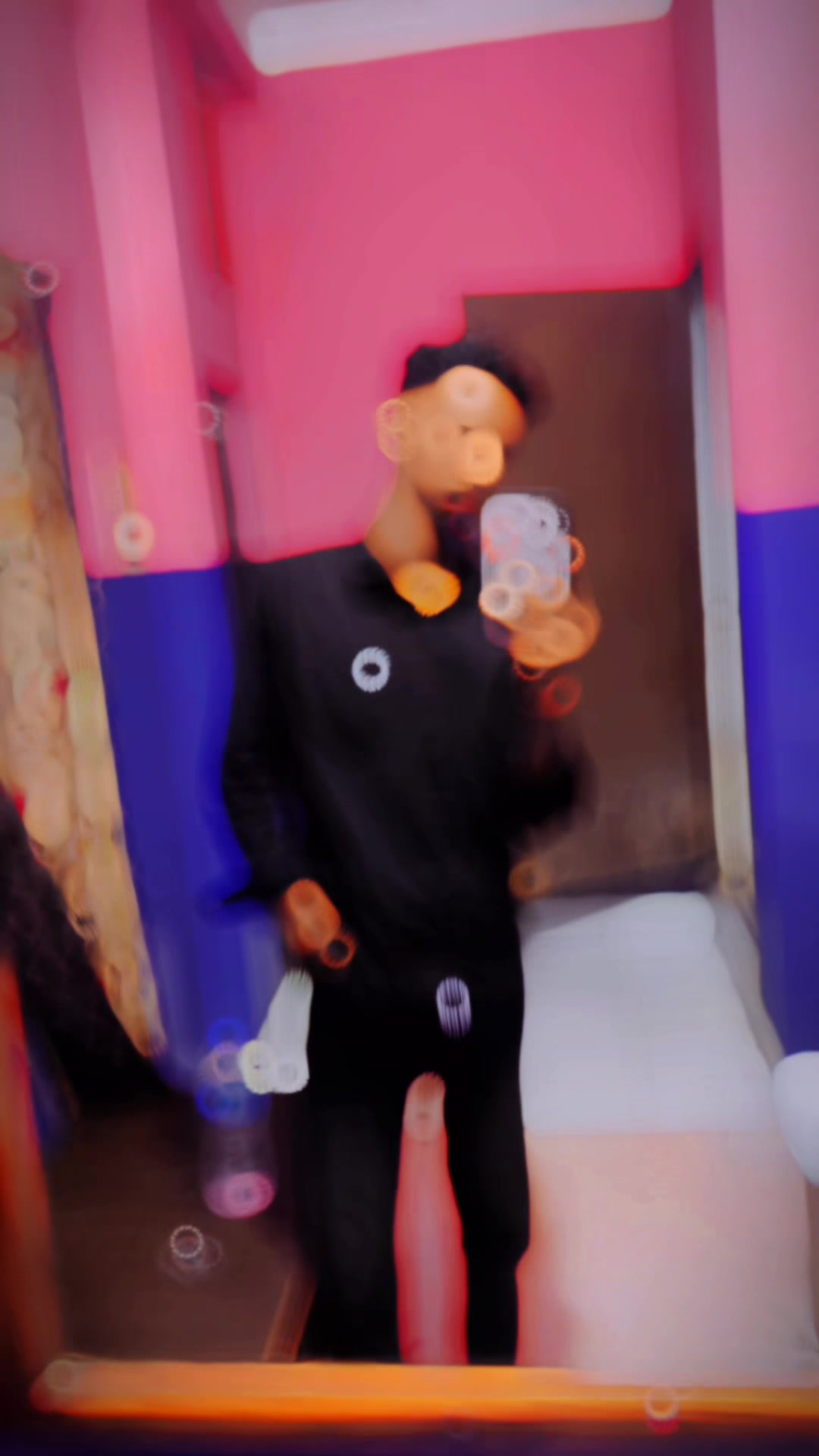 @ R e a c t i o n B o i 🔥 👿