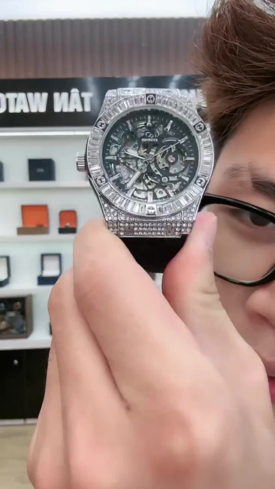 @Do&atilde;n Gia T&acirc;n