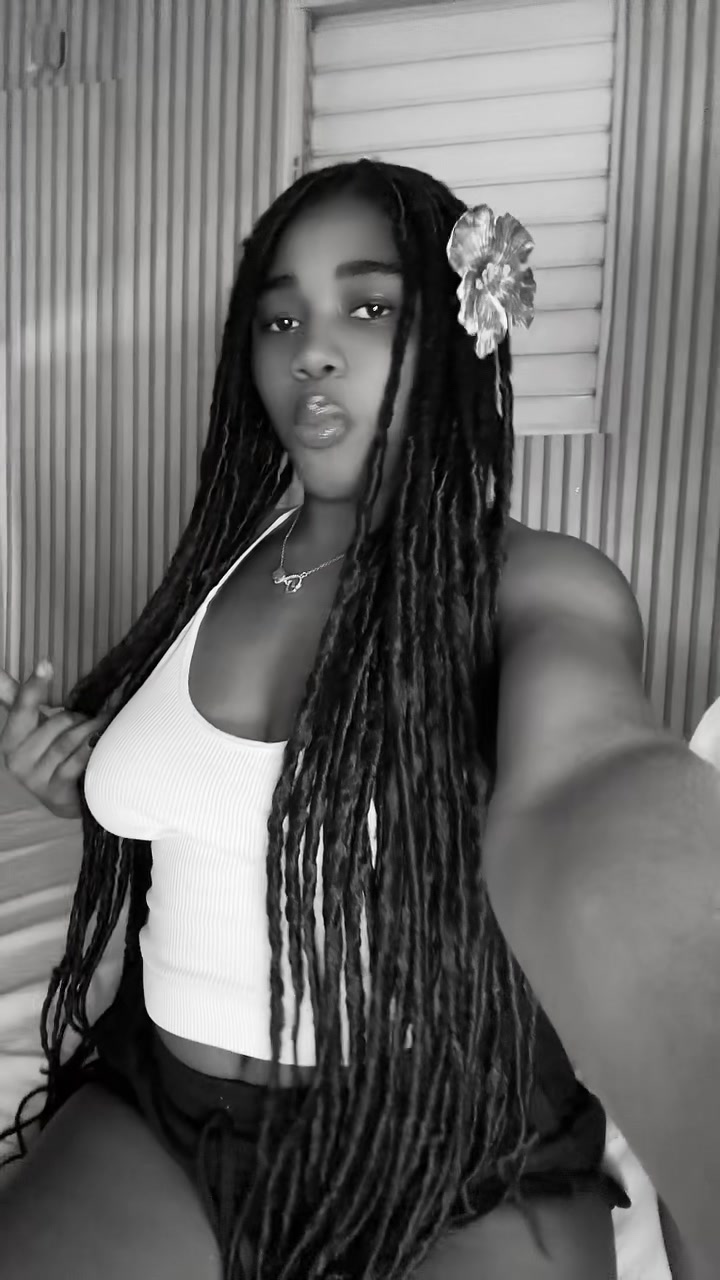 @Aisha_Girls💜☯️