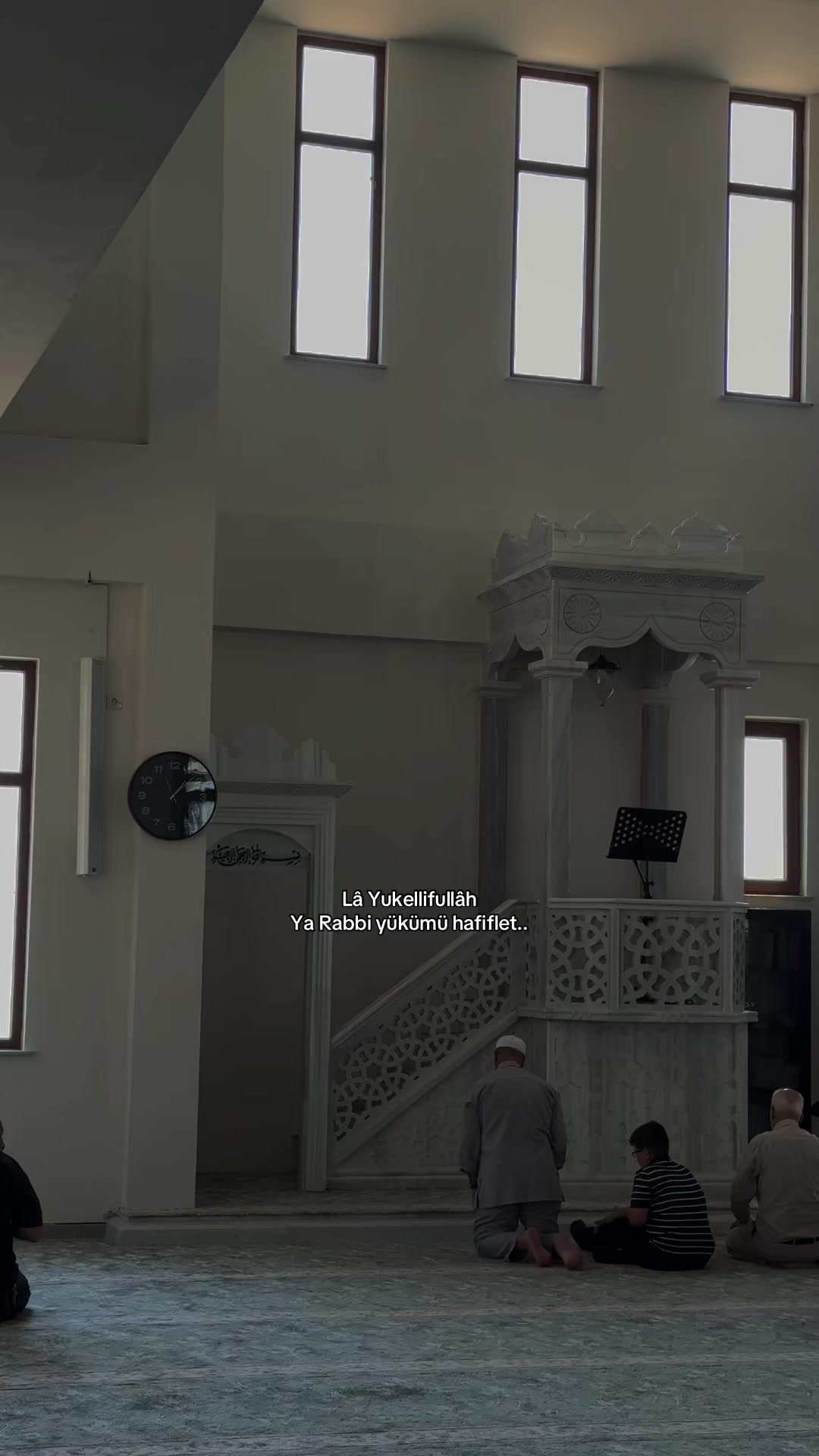 @𝓜