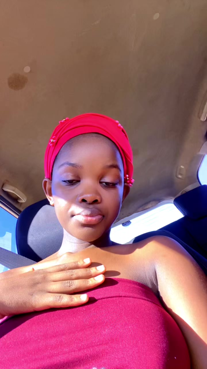 @mbali_zamangwane