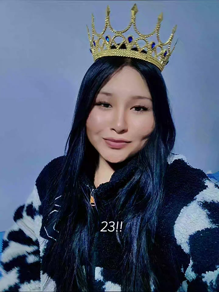 @juli 🪼