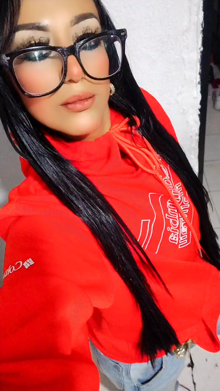 @Karen Torres 🥰💈