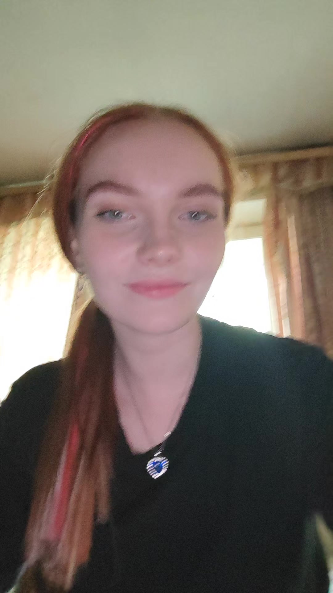 @лисёнок 😈
