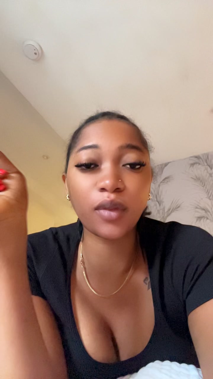 @D👑