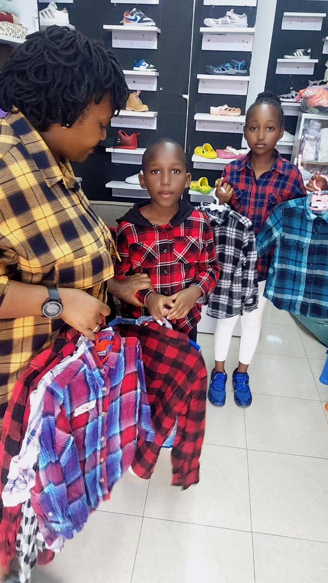 @Ciku wa Anakarl Kenya.