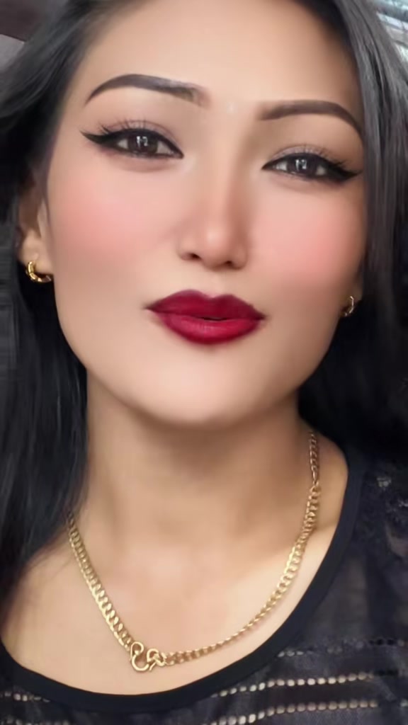 @Amrita...Shrestha...ЁЯЦд