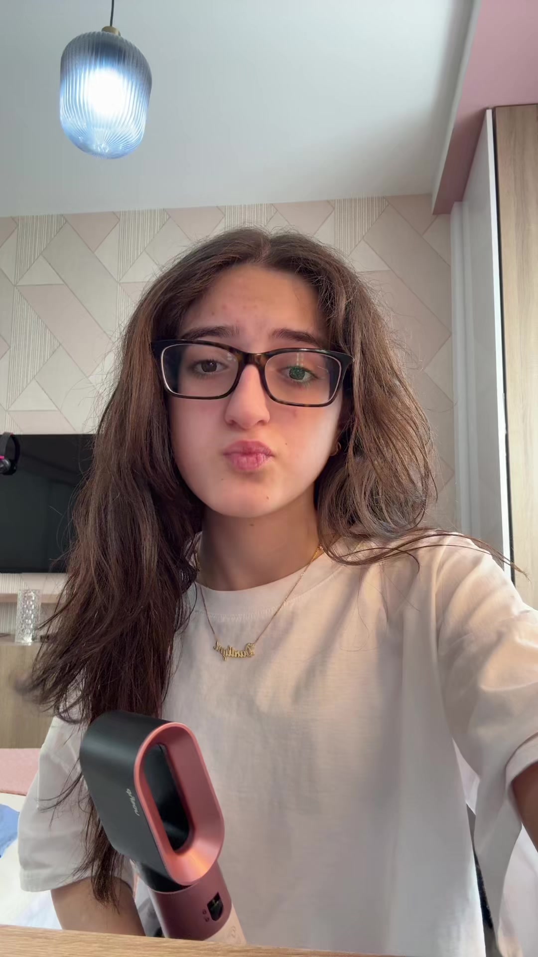 @دانيلين 💃🏻🤍😝