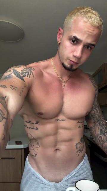 @Hombresx.x.x