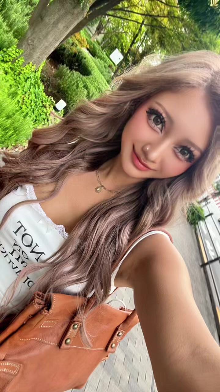 @ウテナ