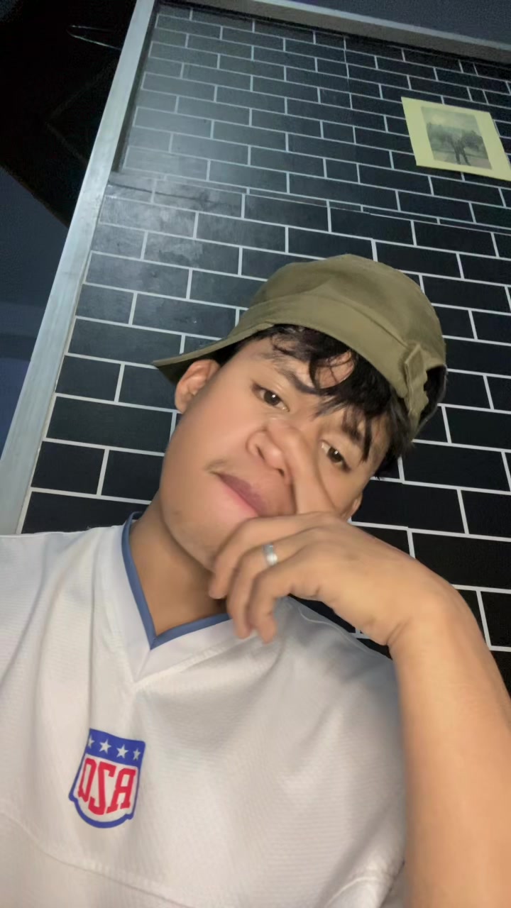 @𝓖𝓾𝓷𝓪𝔀𝓪𝓷