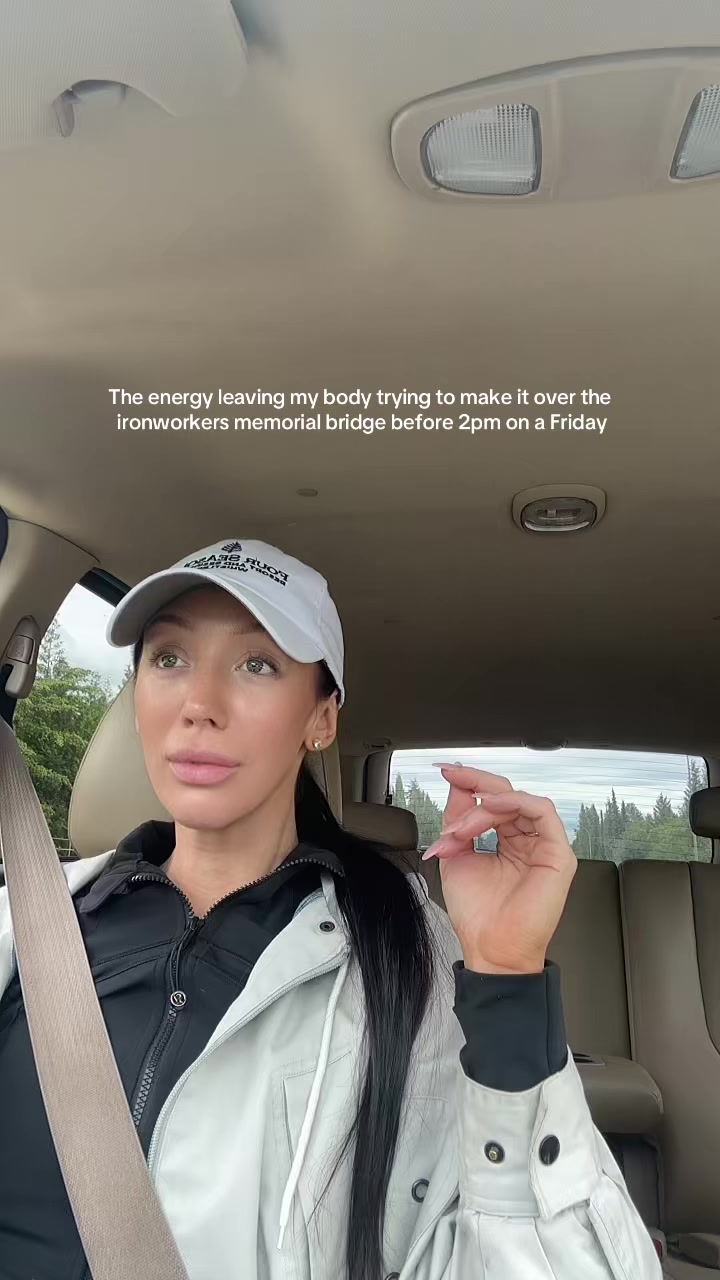 @Chelsealyles