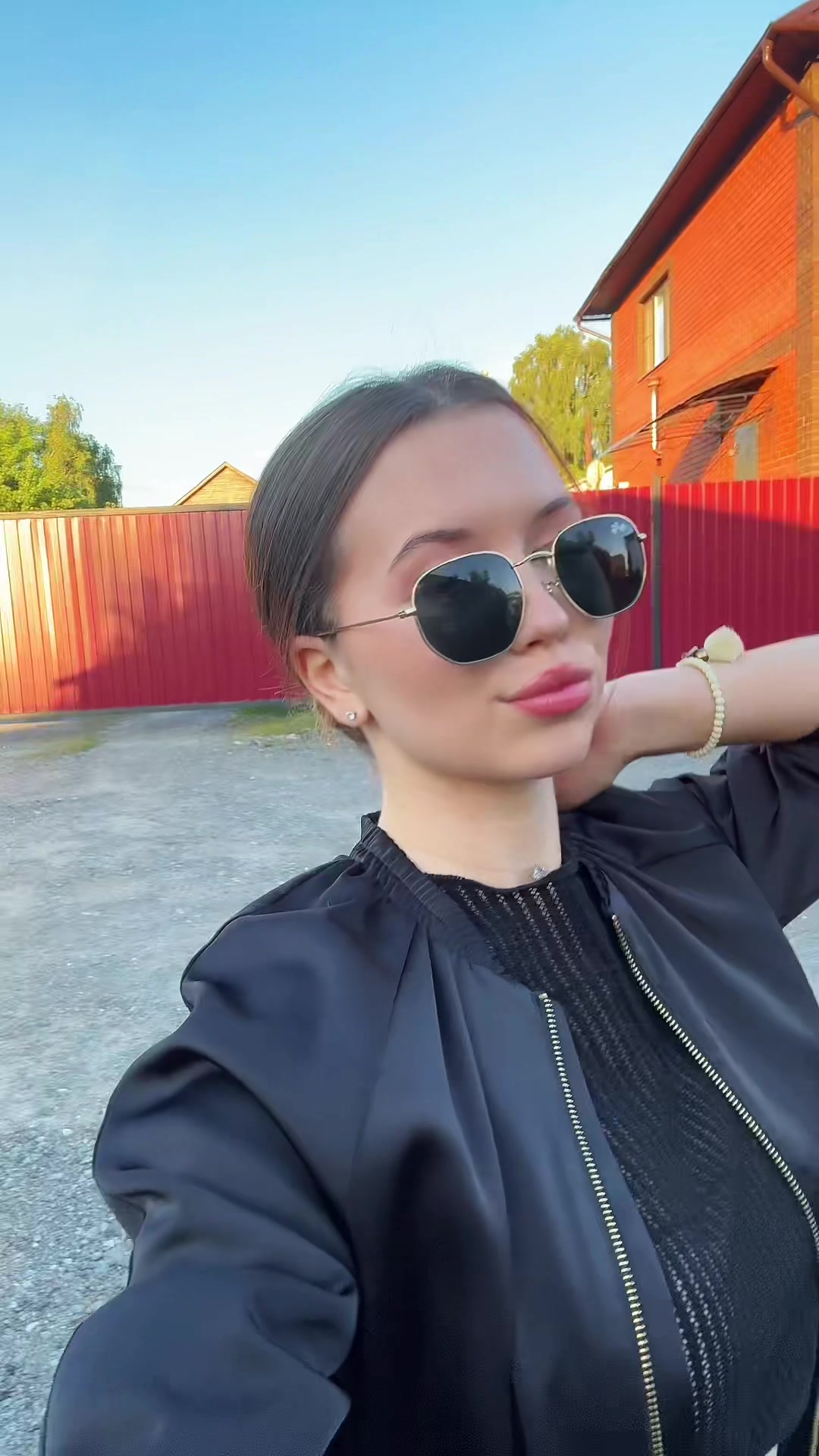 @lantratova08
