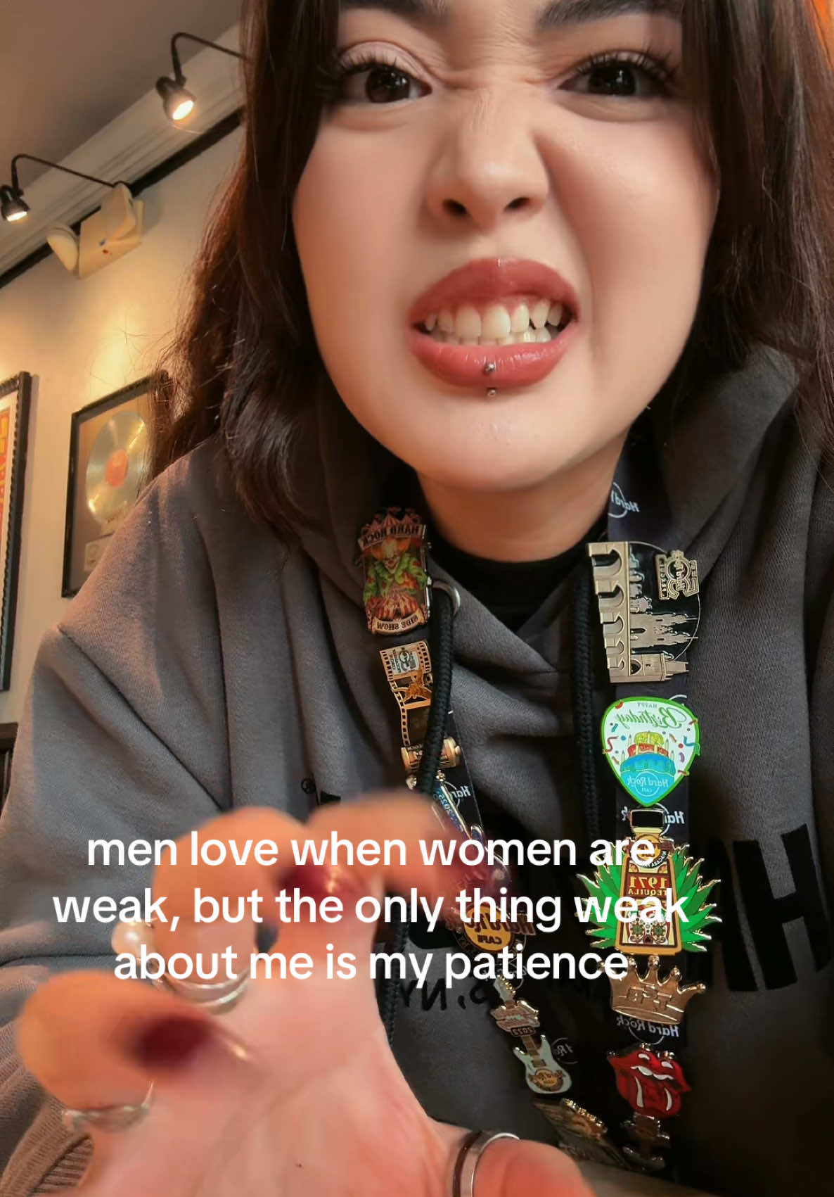 @Жанечка 🇰🇿