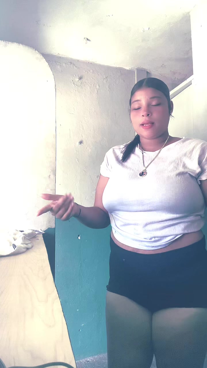 @Alexita0880