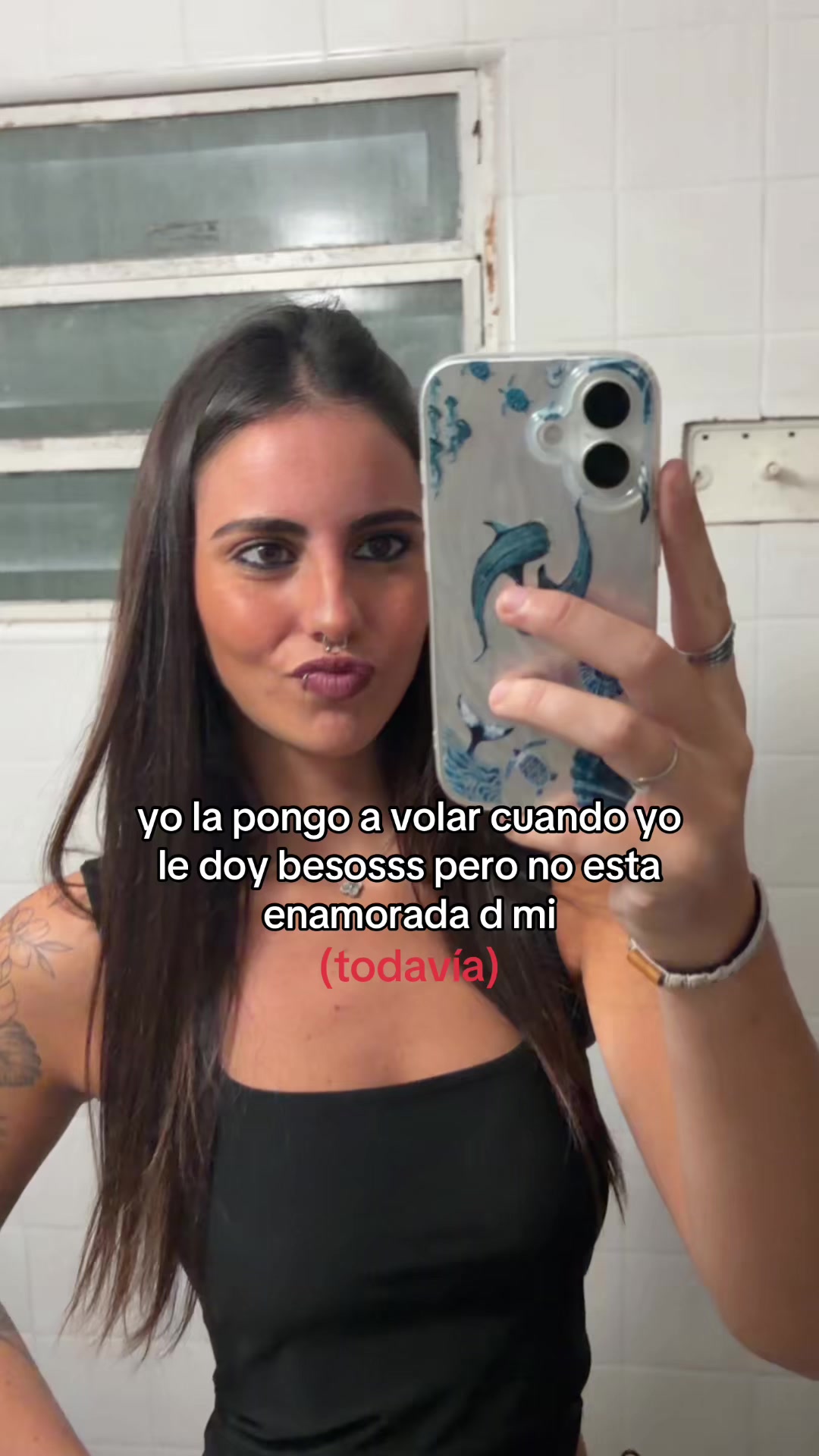 @lola