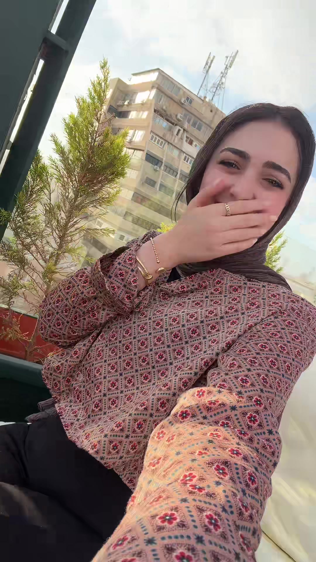 @Zoza Abaza