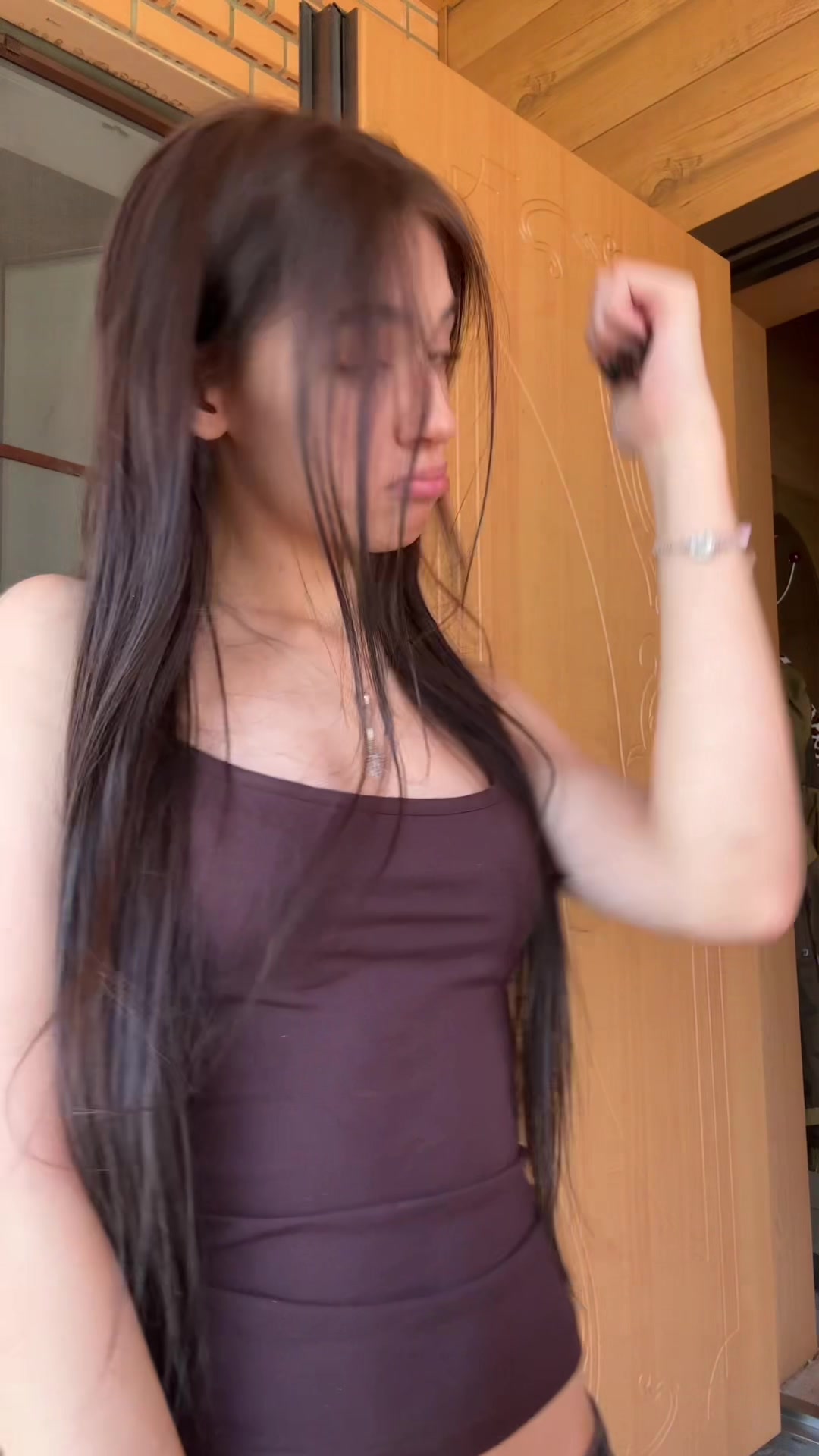 @N👅