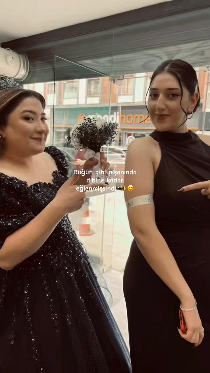 @Derya S&ouml;nmez