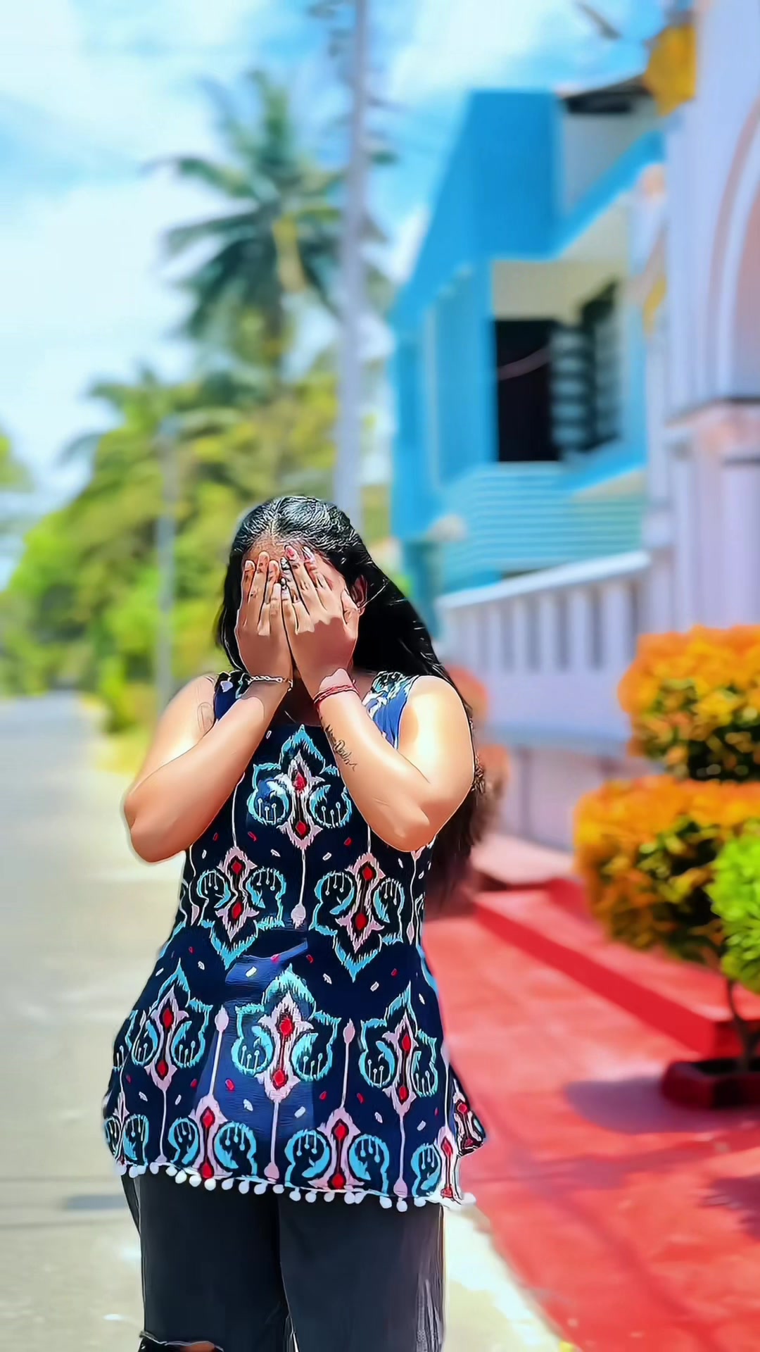 @tharsi tharsika